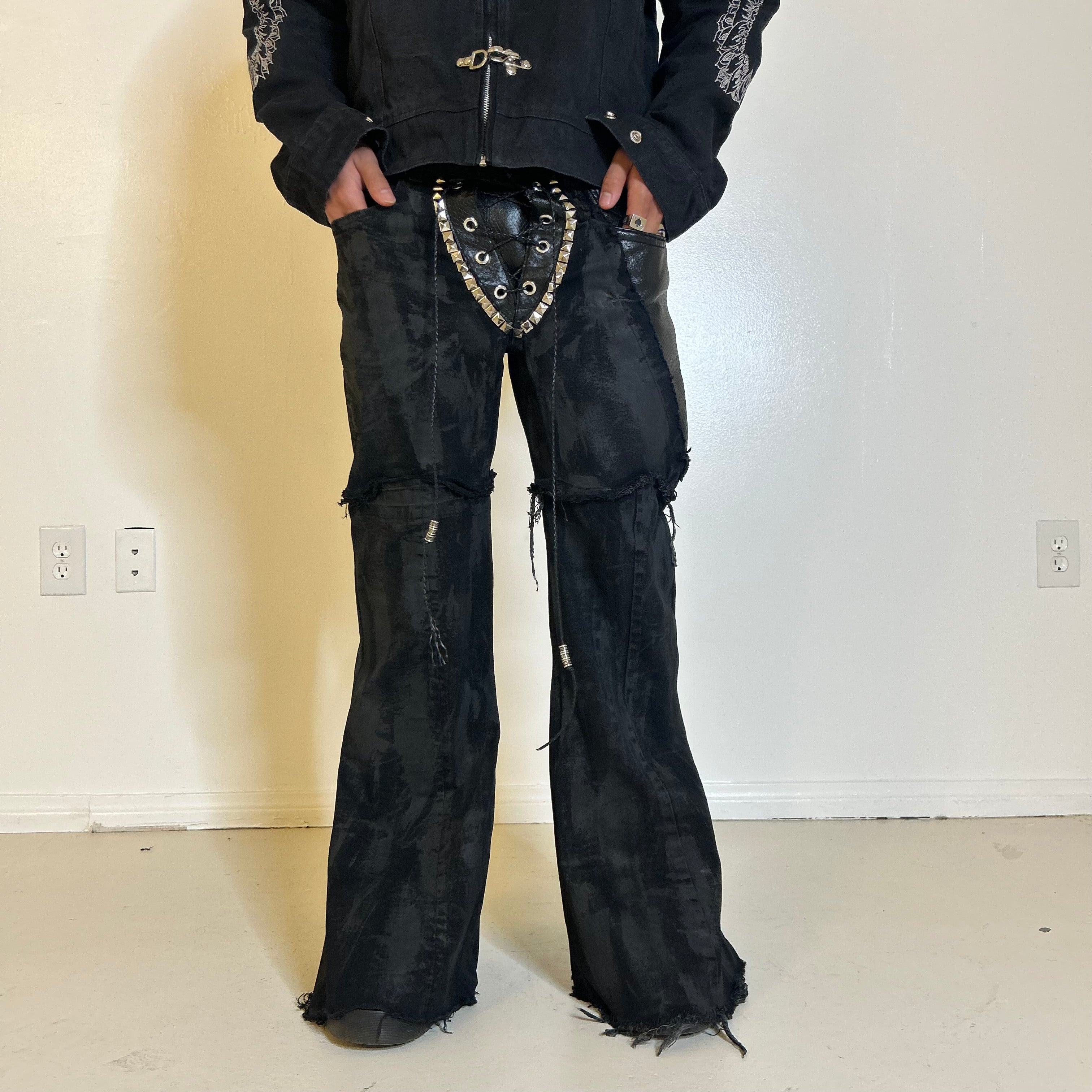 Black flares 32x31