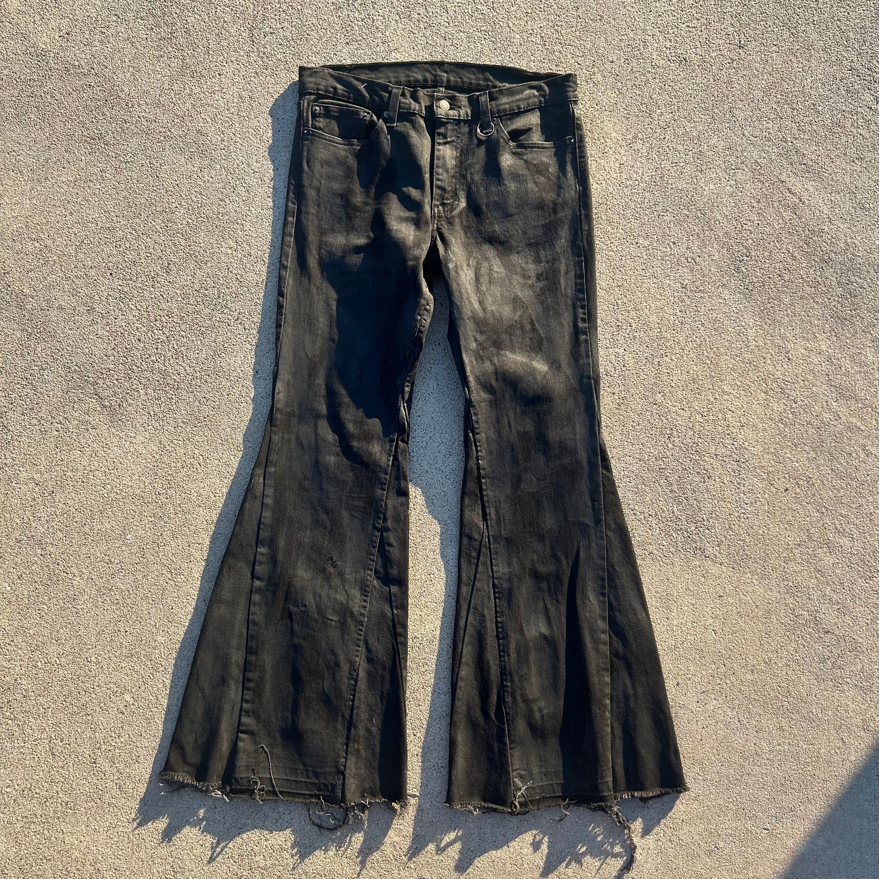 Black flares 32x31.5