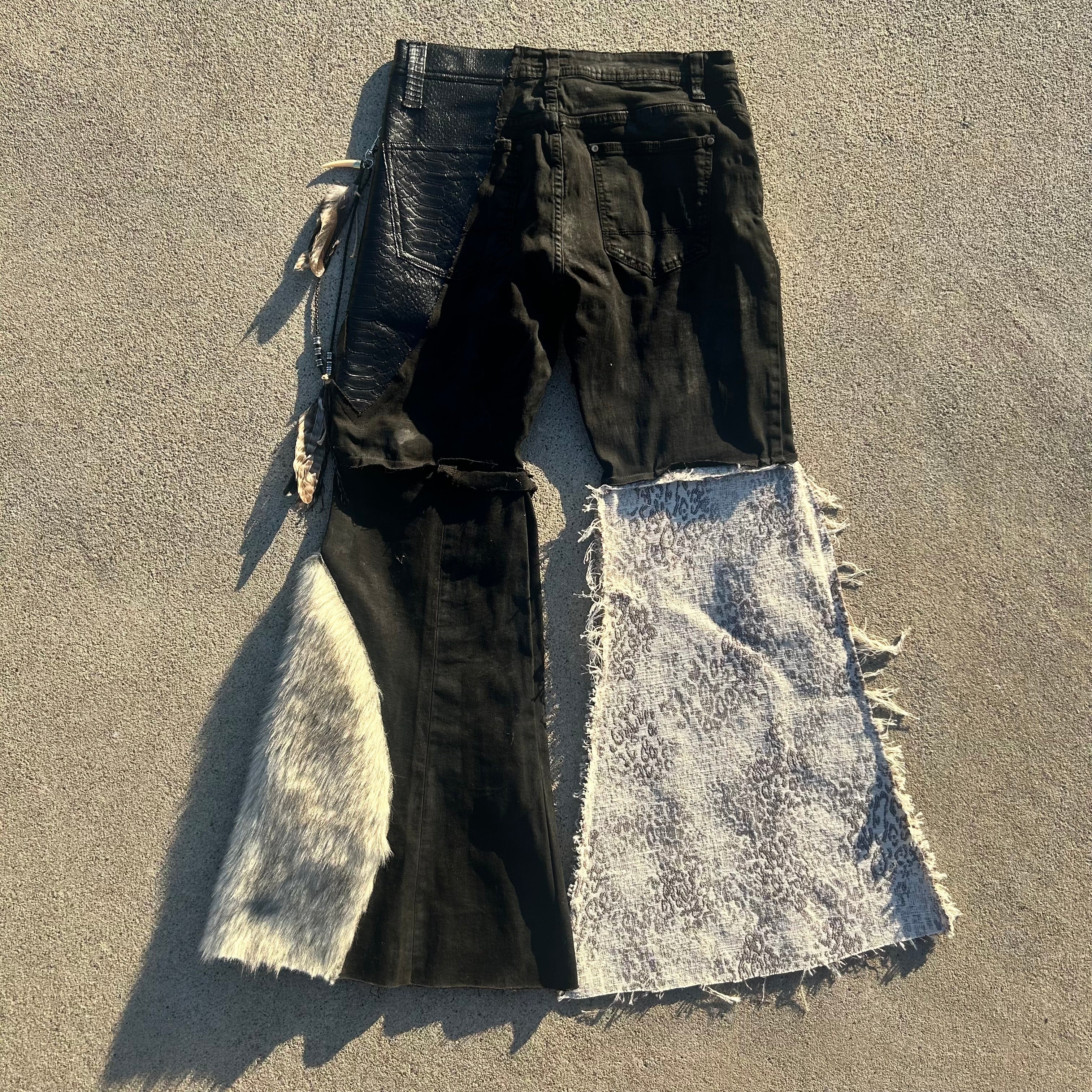 Black flares 31x30.5