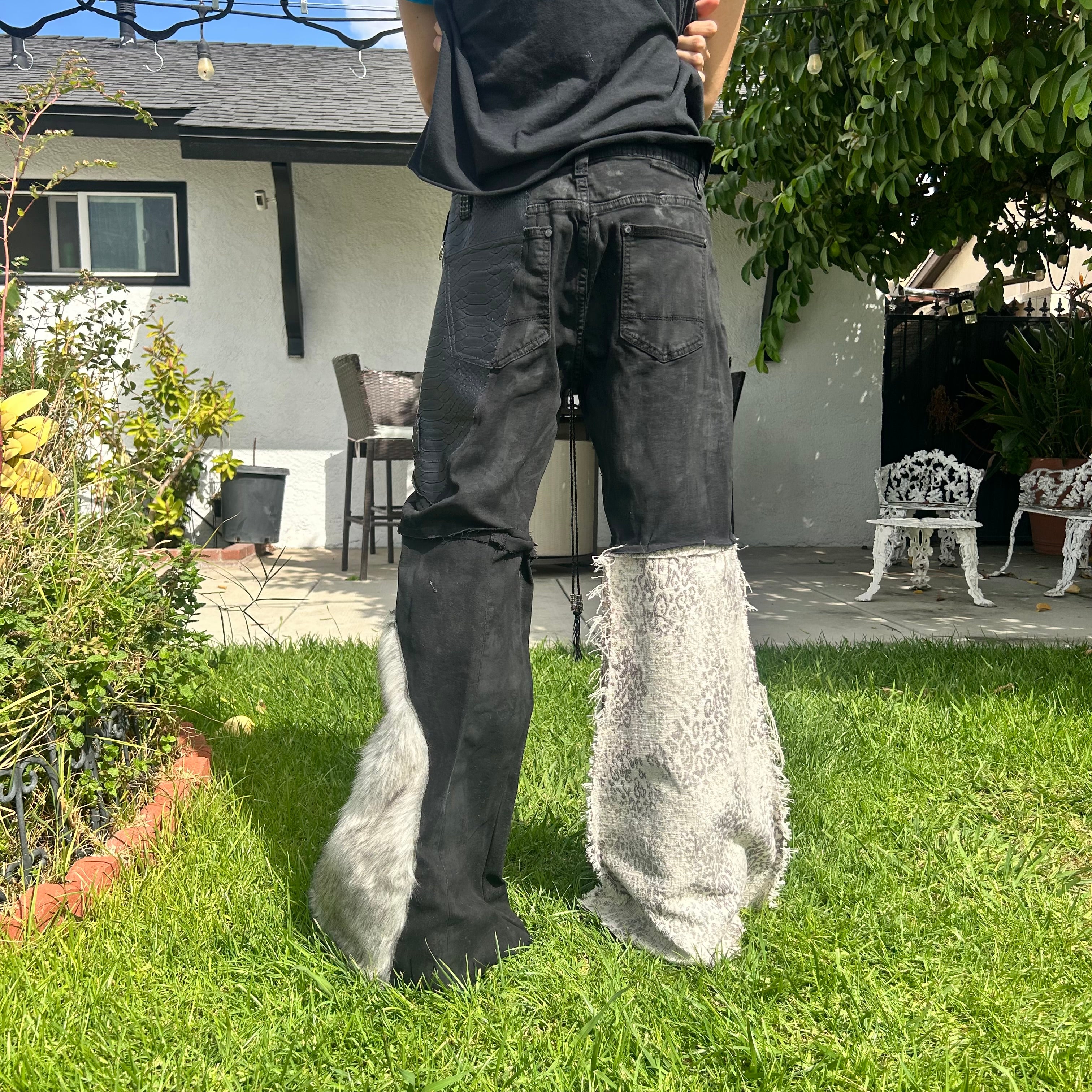 Black flares 31x30.5