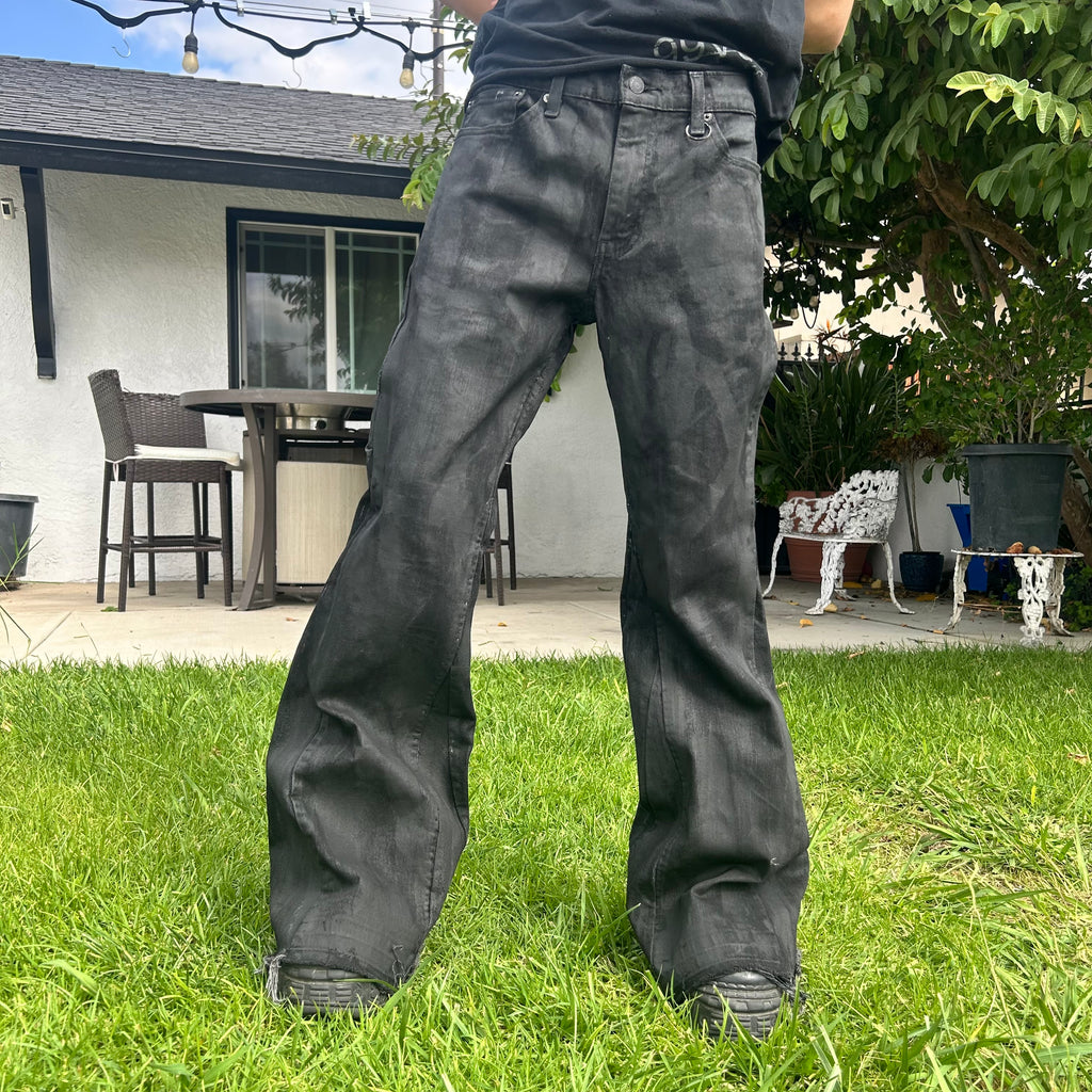 Black flares 32x31.5