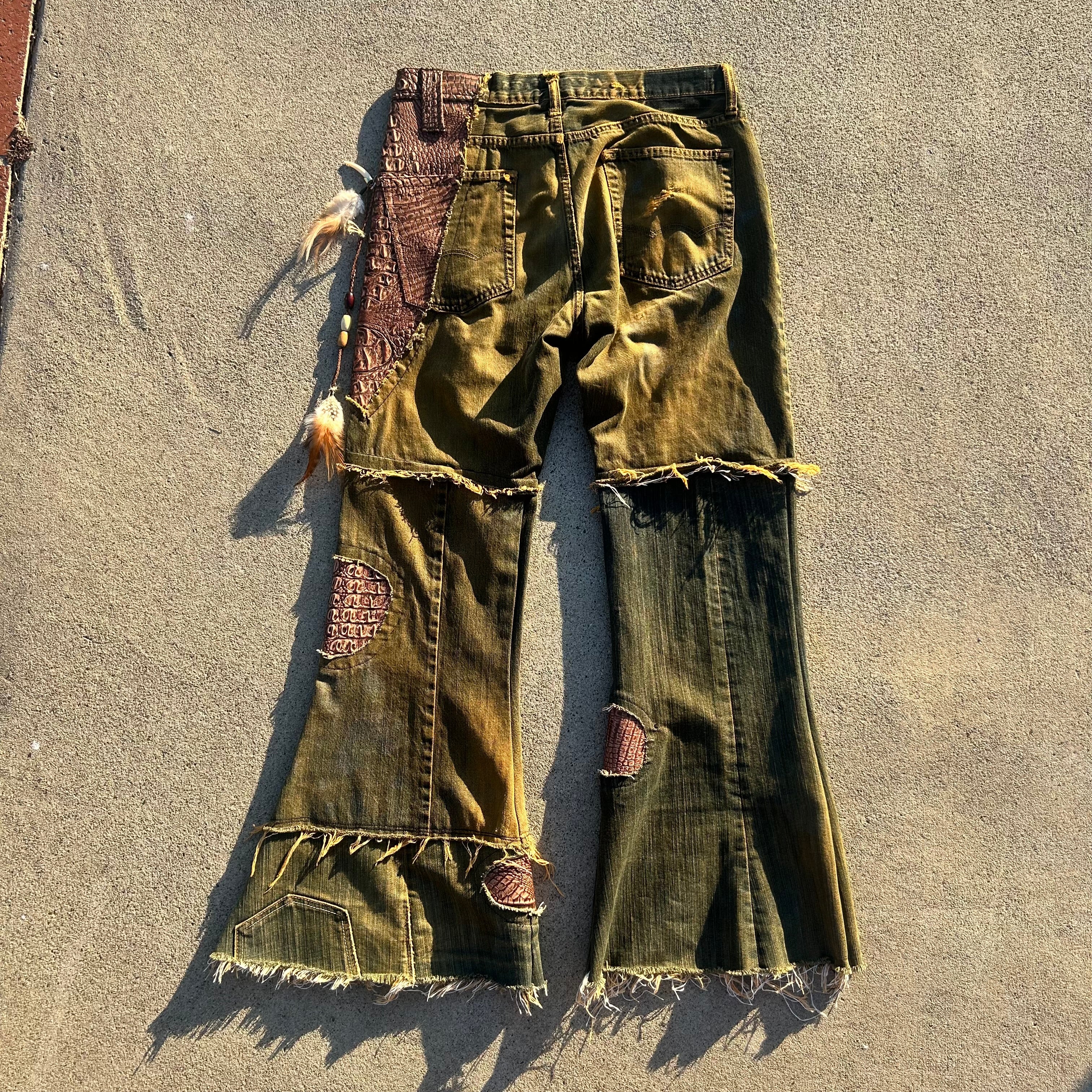 Rust crocodile flares 33x33